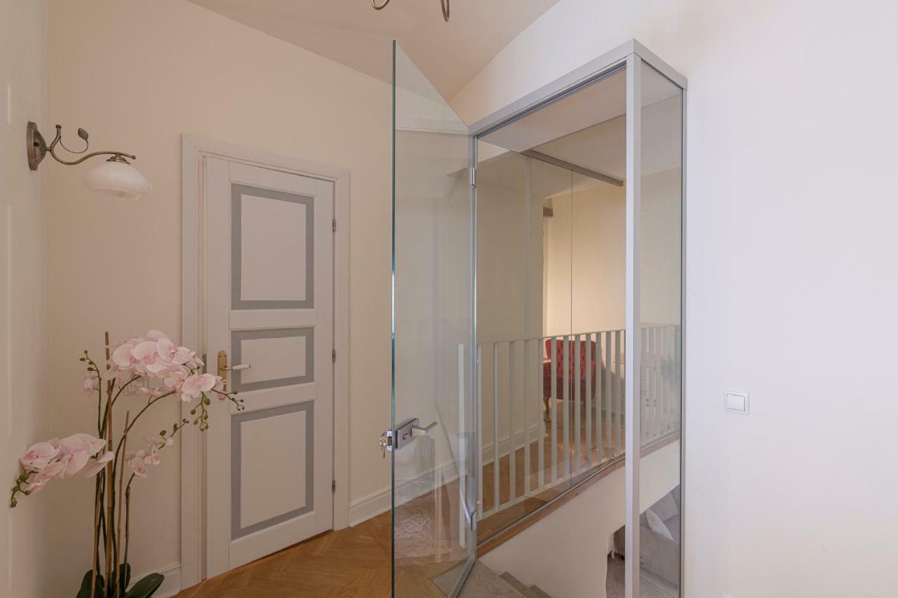 Tallinn Housing 2 Bdr 2 Bathroom With Sauna At Carl Engel Luxury House 外观 照片